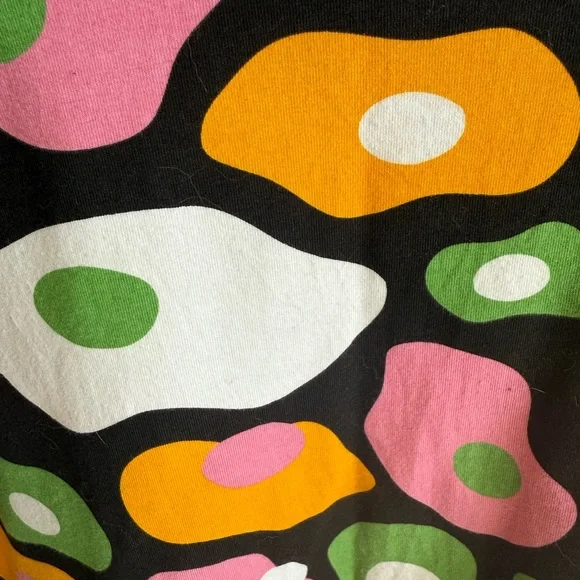 Nooworks Eggs Mock Neck T-Shirt - Picture 2 of 3